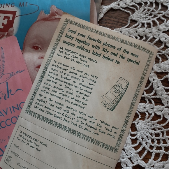 Lot of 1950s baby ephemera and Little Boy Blue warming bowl. - Picture 7 of 16